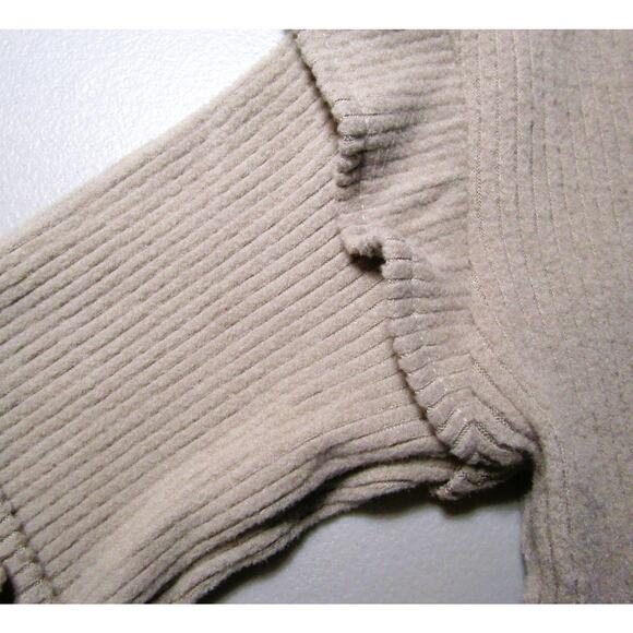 Cat & Jack Girl's Dusty Brown Pullover Top Long Sleeves Ruffles Ruched Size 3T - Picture 3 of 5